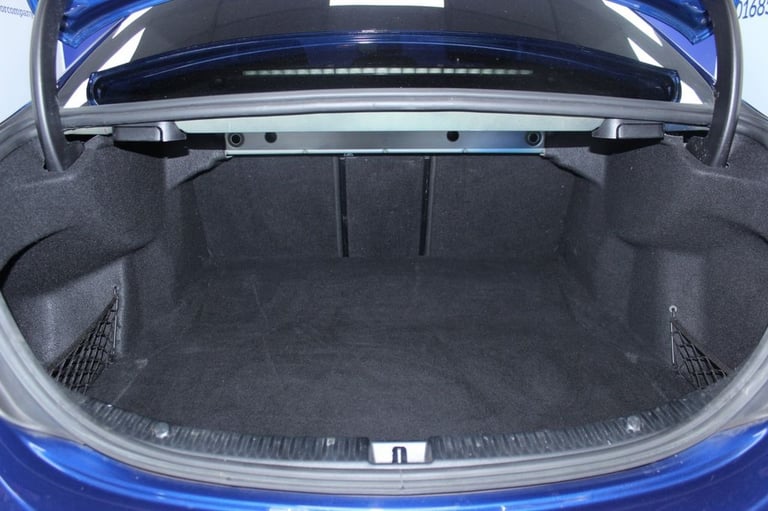 2019 69 MERCEDES-BENZ C-CLASS 2.0 C300D AMG LINE (PREMIUM) SALOON 4DR DIESEL G-T