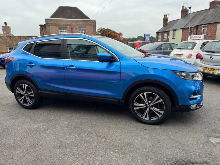 2018 Nissan Qashqai 1.2 DiG-T N-Connecta 5dr HATCHBACK Petrol Manual