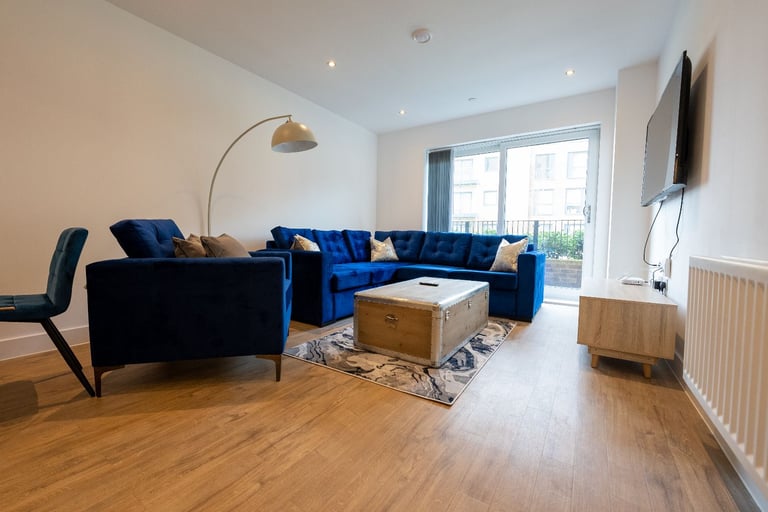 Modern 1-Bed Apartment – 5 Mins from Luton Parkway Station | Furnished | Balcony | Optional Parking