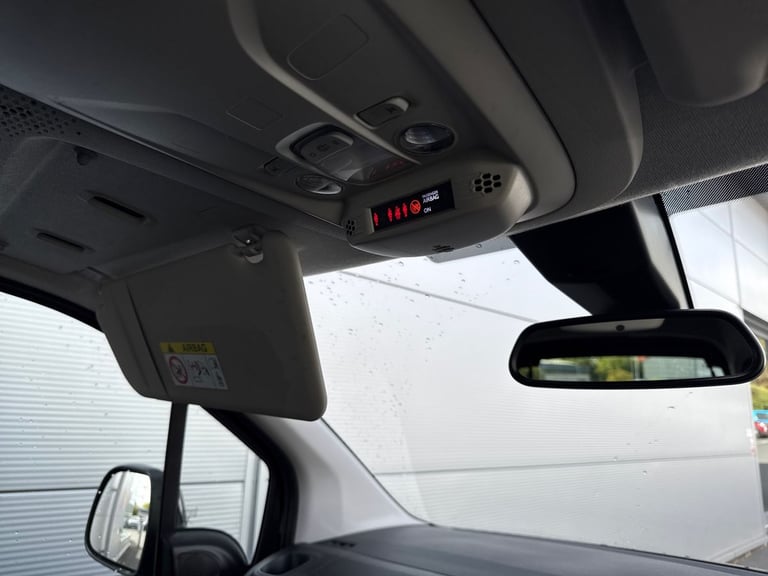 2022 Vauxhall Combo Life 1.5 Turbo D SE 5dr [7 seat] MPV DIESEL Manual