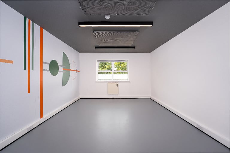 Luton - LU2 8DL, Studio in Luton, Great Marlings