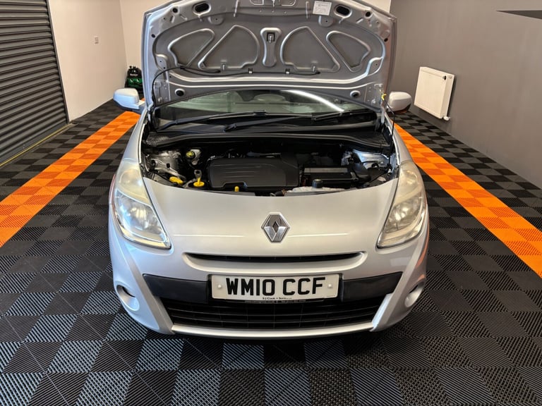 2010 Renault Clio 1.2 16V I-Music 3dr HATCHBACK Petrol Manual