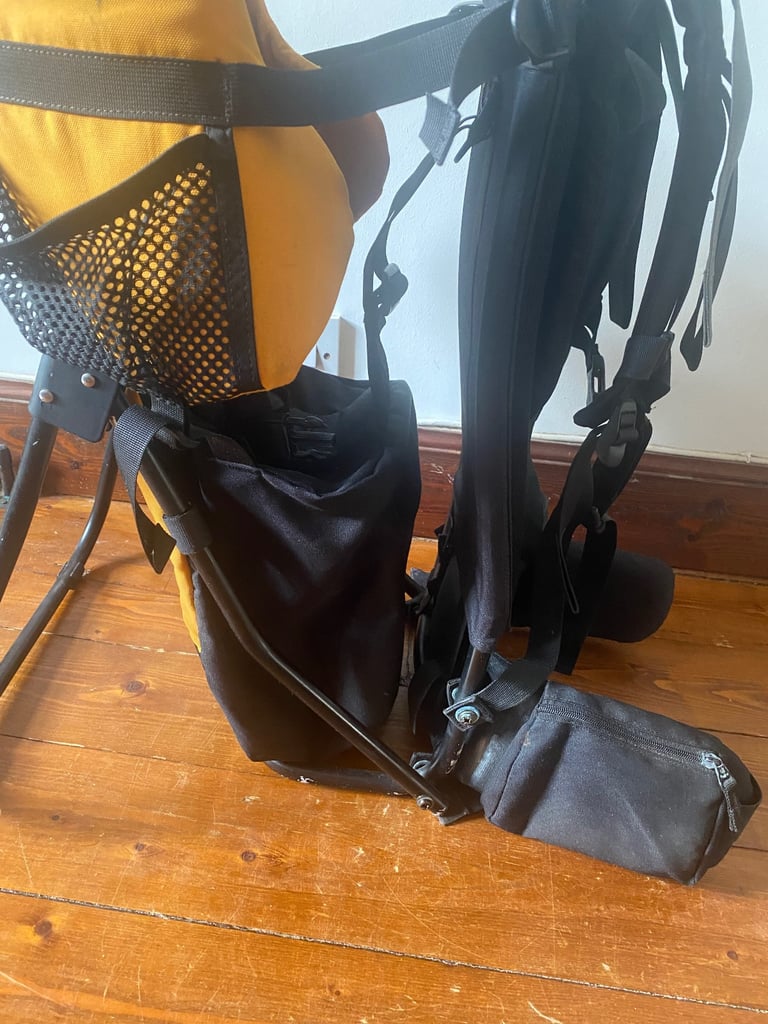 Deuter Kid Comfort -  Child Carrier for hiking