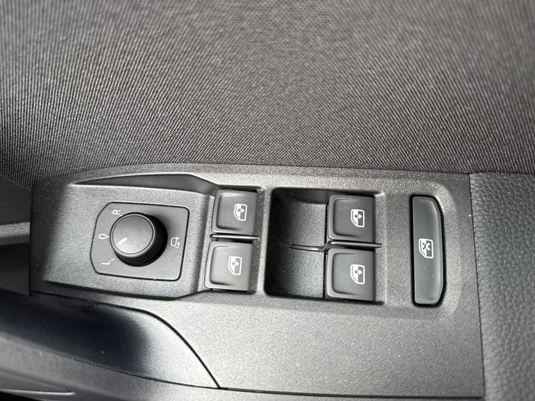 2025 SEAT Ibiza 1.0 TSI 115 FR Black Edition 5dr HATCHBACK PETROL Manual