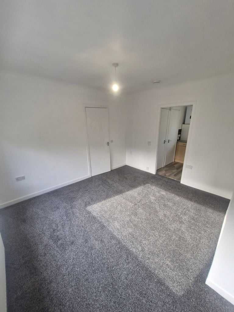 2 X 1 Bed ground flats available for rent!