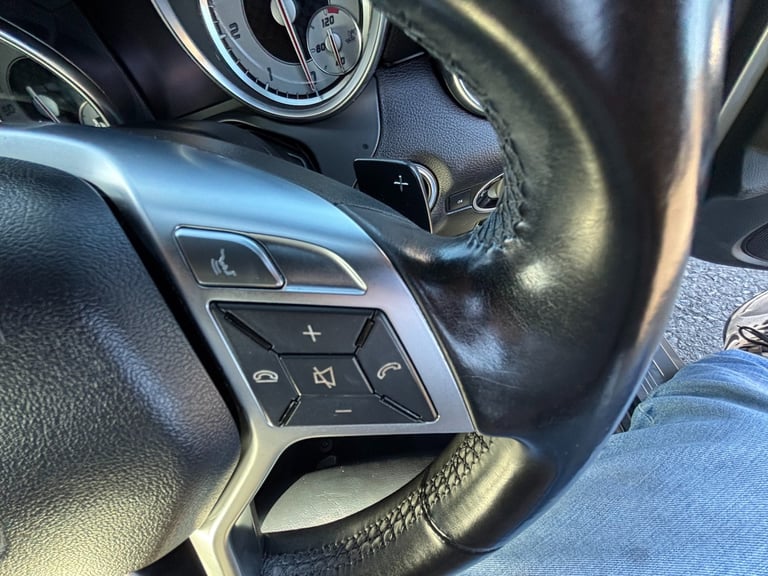 2012 Mercedes-Benz SLK SLK 250 CDI BlueEFFICIENCY AMG Sport 2dr Tip Auto CONVERTIBLE Diesel Autom...