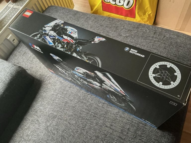 Lego Technik 42130 BMW M 1000 RR New