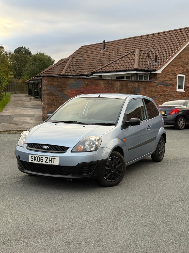 Cheap Ford, FIESTA, Hatchback, 2006, Manual, 1242 (cc),3 doors for sale in Dewsbury, West Yorkshire