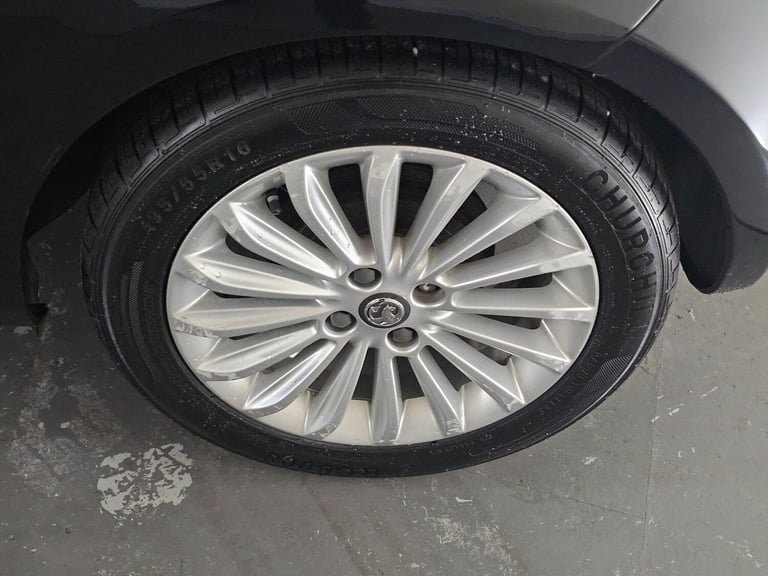 2013 Vauxhall ADAM 1.2 ecoFLEX 16v GLAM Euro 5 (s/s) 3dr HATCHBACK Petrol Manual