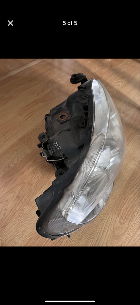 Seat Ibiza 2009 HEADLAMP - Drivers side 