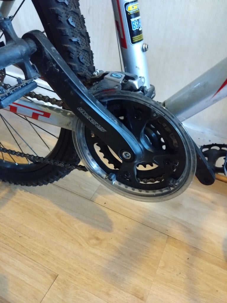 GT Aggressor XC3 mountain bike practically new!