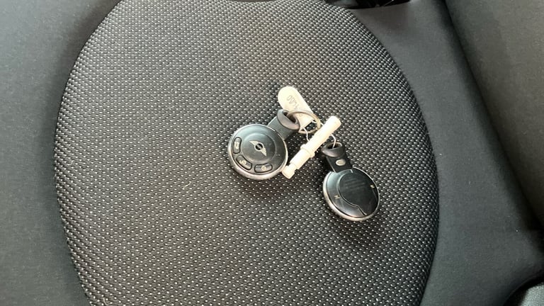 2014 MINI Countryman 1.6 Cooper 5dr Petrol Hatchback Hatchback Petrol Manual