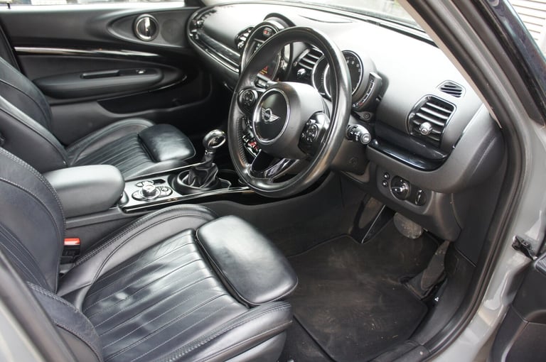 2018 MINI Clubman 1.5 Cooper Black Pack 6dr Auto ESTATE Petrol Automatic
