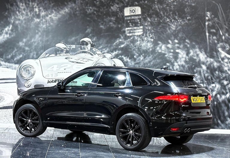 JAGUAR F-PACE 2.0 D180 R-Sport Auto AWD Euro 6 (s/s) 5dr 2018