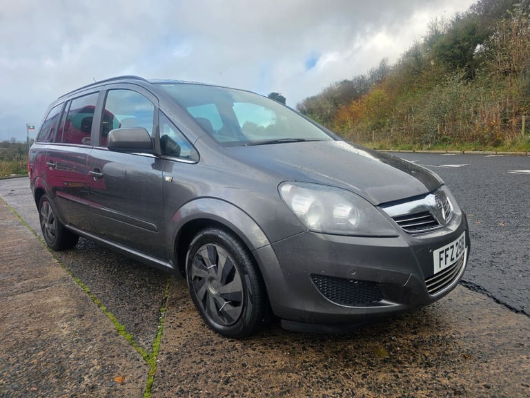 Vauxhall zafira 1.6 petrol 7 seater