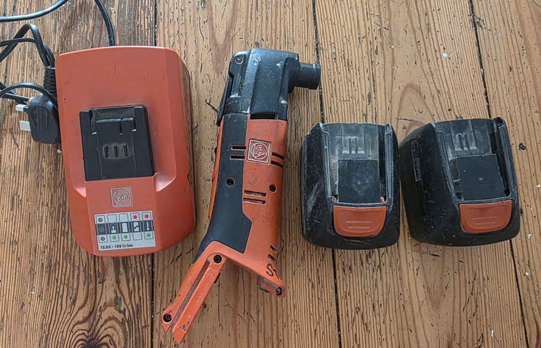 For sale if Fein Multimaster multitool, 14V. 