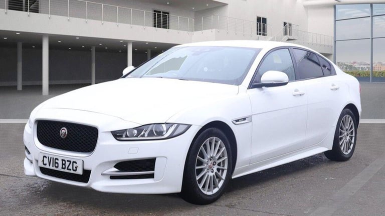 2016 Jaguar XE 2.0d R-Sport 4dr SALOON DIESEL Manual