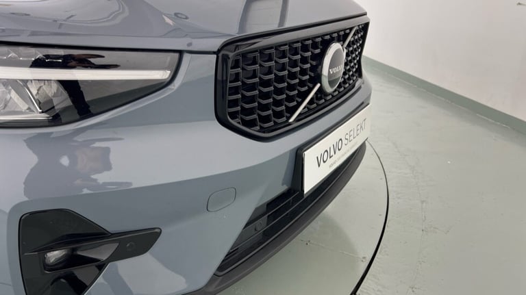 2022 Volvo XC40 Plus, B3 mild hybrid, Petrol, Dark Estate Petrol Automatic