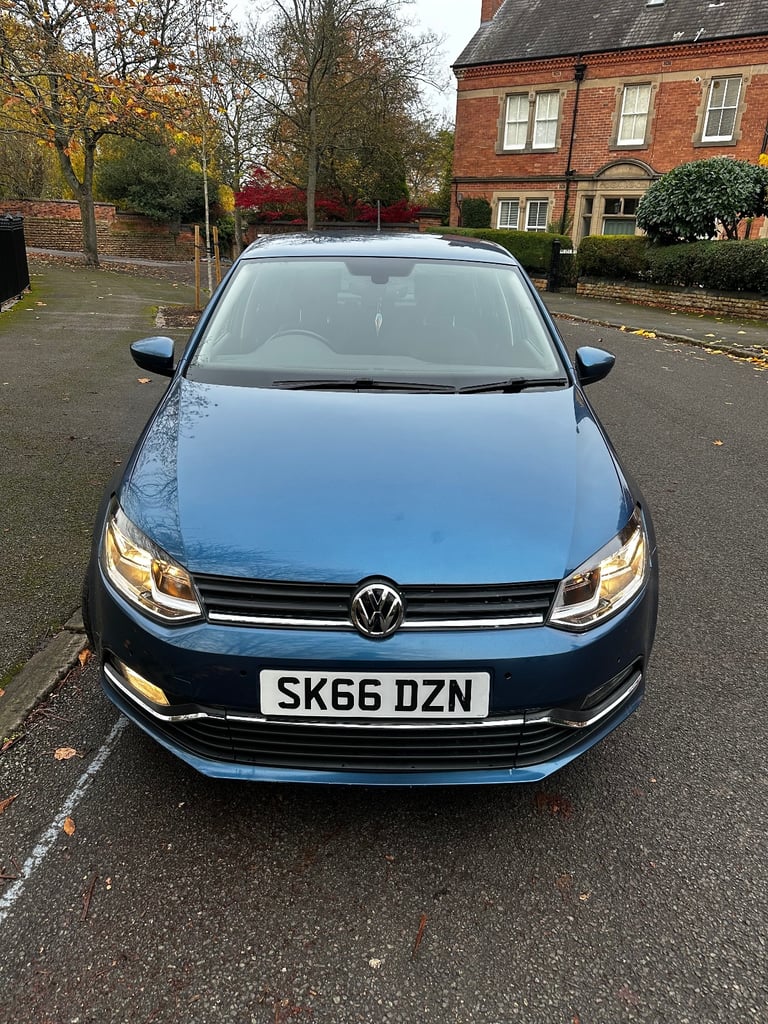 2017 Volkswagen Polo