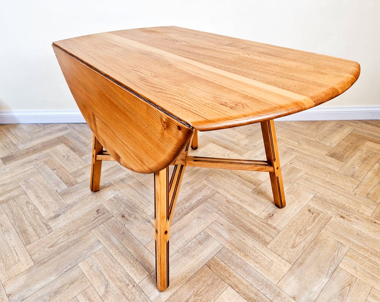 Ercol Vintage Mid Century Solid Elm Danish Design Extending drop Leaf Dining Table BL682
