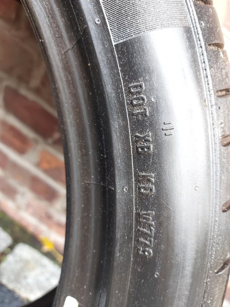 Pirelli Pzero  245/45R 20 103V  pz4 