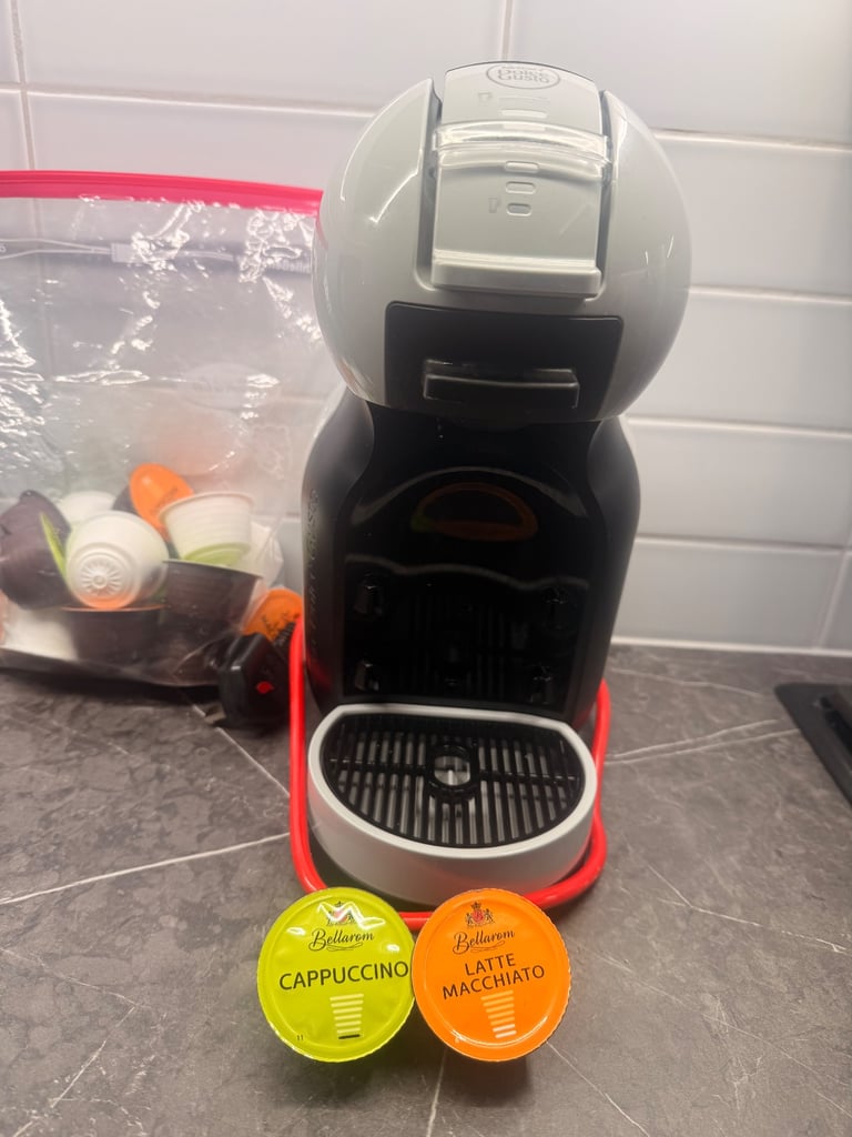 image for KRUPS NESCAFE Dolce Gusto Gusto Mini Me - Coffee Capsule Machine