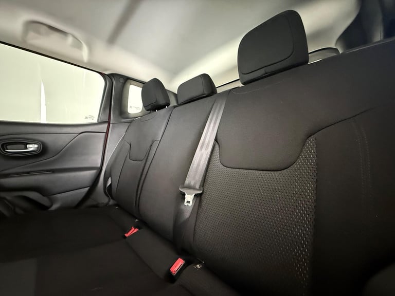 2020 Jeep Renegade 1.3 GSE T4 Night Eagle DDCT Euro 6 (s/s) 5dr ESTATE Petrol Automatic