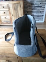 Pet carrier shoulder bag grey