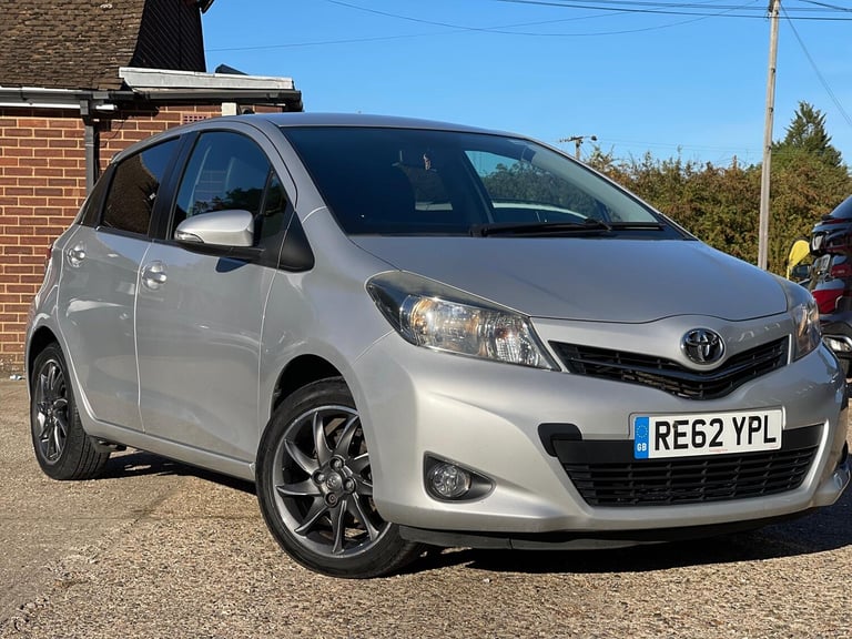 TOYOTA YARIS 1.3 Dual VVT-i Trend 2012