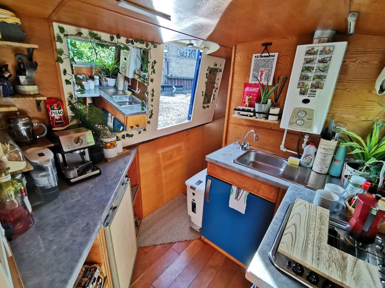 !!!(£40.000) ONO!!! 42Ft Narrowboat _TIMESLEP_ 12.80 Metres/ made 1997. (London)