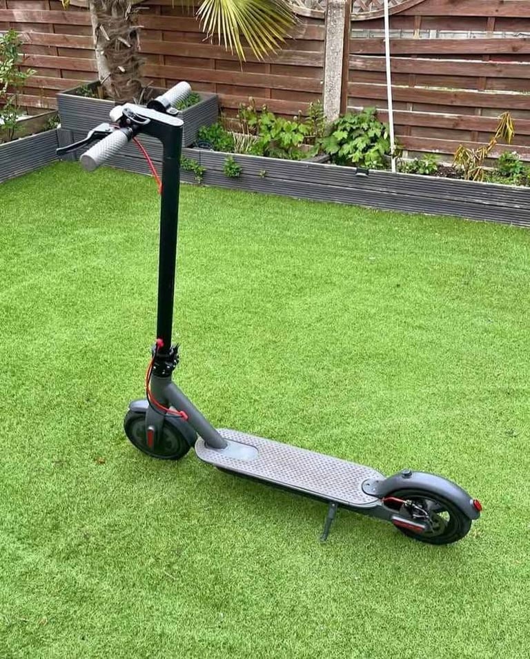 image for AOVO ES80 Electric Scooter