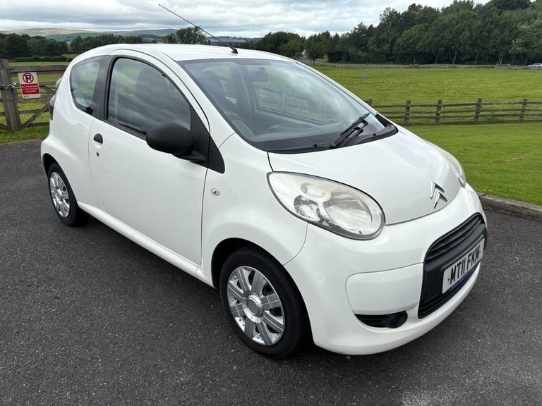 image for 2011 Citroen C1 1.0i VTR 3dr [AC] HATCHBACK Petrol Manual