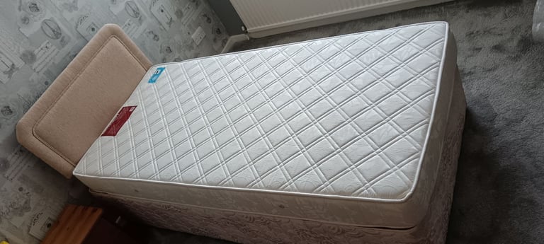 Free Single Divan, 2 storage drawers