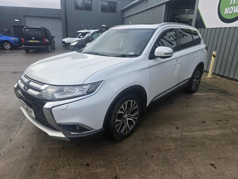 2017 Mitsubishi Outlander 2.2 DI-D 4 5dr Auto ESTATE Diesel Automatic