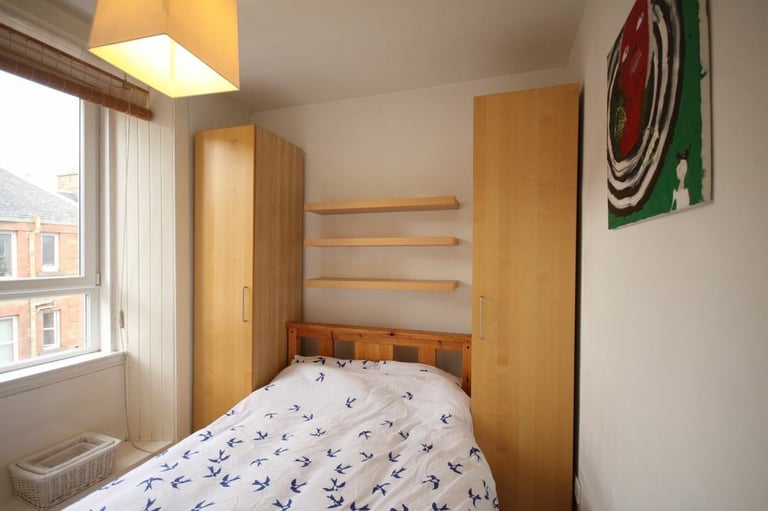 Fully furnished one bedroom flat in amazing location available to rent from 7/10/25