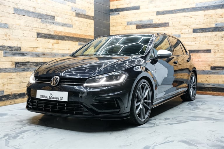 image for 2019 Volkswagen Golf R TSI 4MOTION DSG Hatchback Petrol Semi Automatic