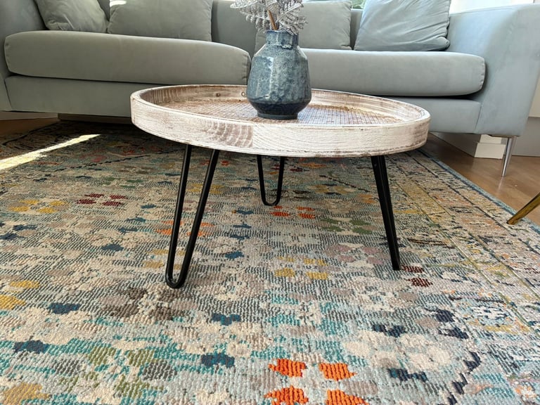 image for Round Small Coffee table with Vase
