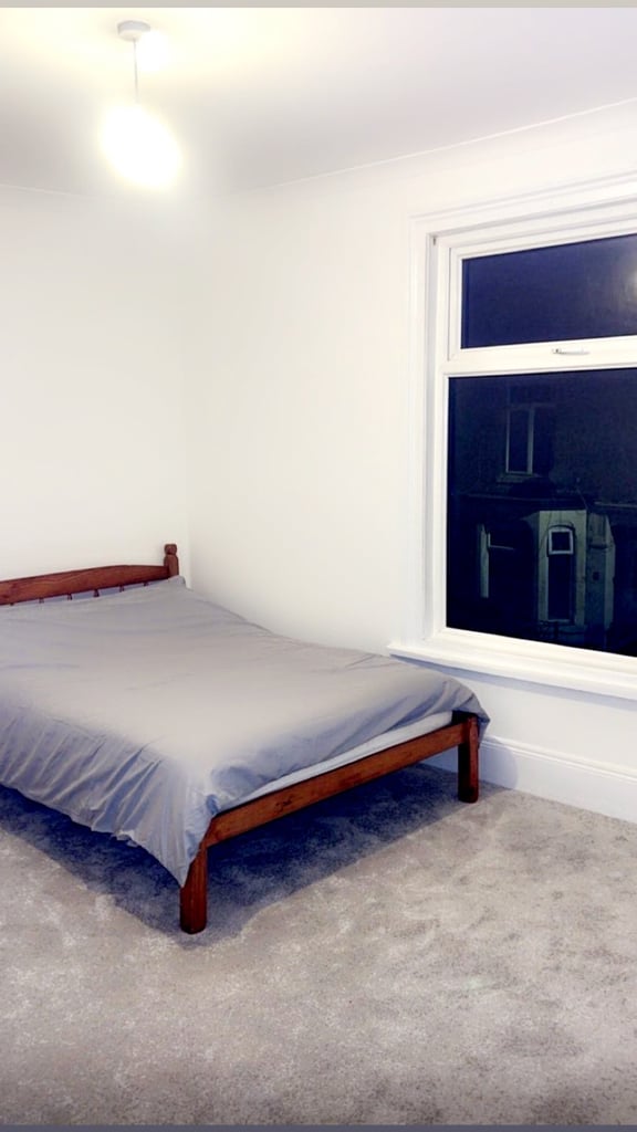 Exceptional 6 bedroom property 