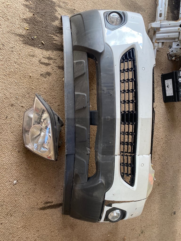 image for Vauxhall Antara Front bumper and headlight