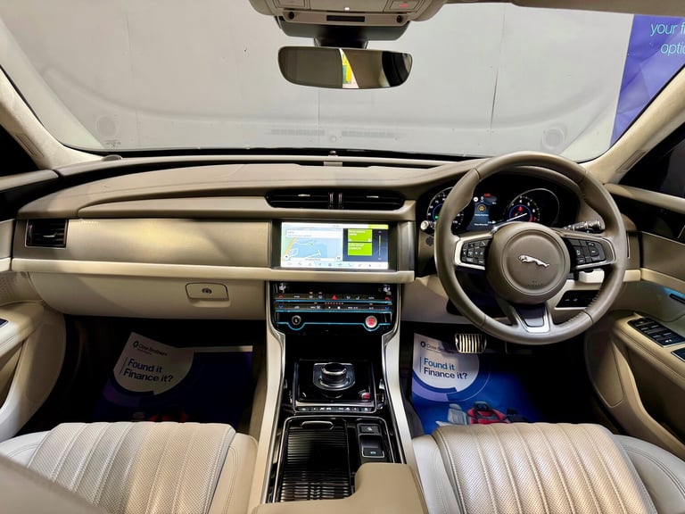 2018 Jaguar XF 2.0i [250] Portfolio 4dr Auto ** SERVICE HISTORY **  Petrol