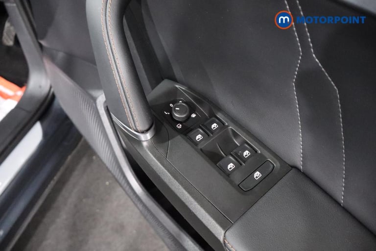 2024 Cupra Formentor 1.4 eHybrid 204 V2 5dr DSG SUV Hybrid Automatic