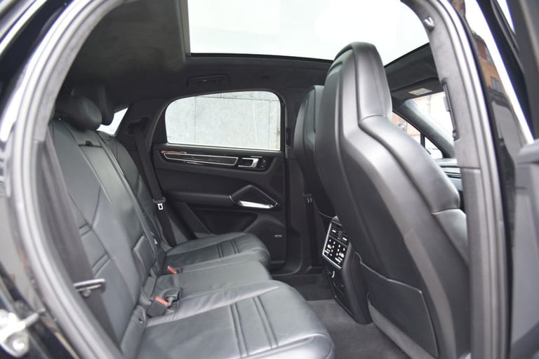 2019 Porsche Cayenne Turbo 5dr Tiptronic S [5 Seat] COUPE PETROL Automatic