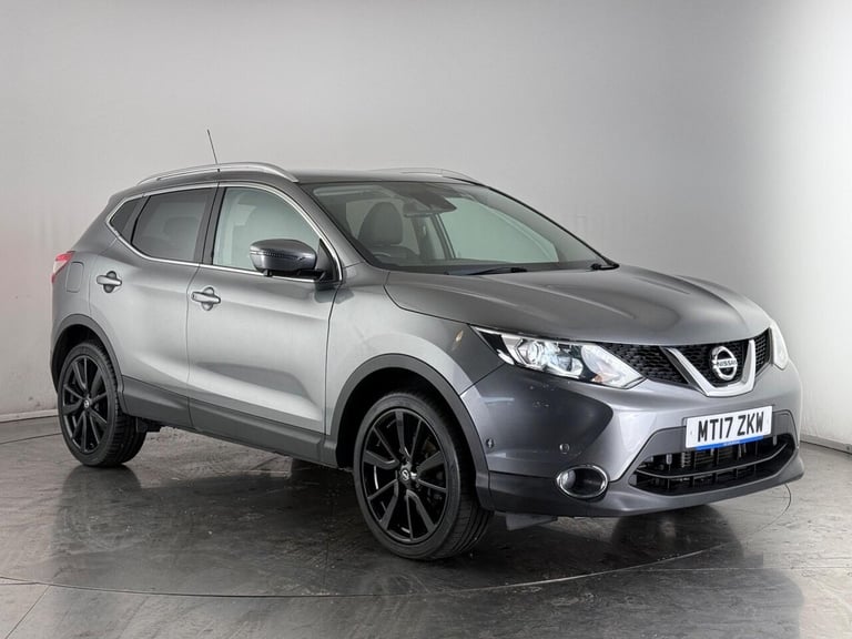 image for 2017 Nissan Qashqai 1.2 DIG-T Tekna XTRON 2WD Euro 6 (s/s) 5dr HATCHBACK Petrol Automatic