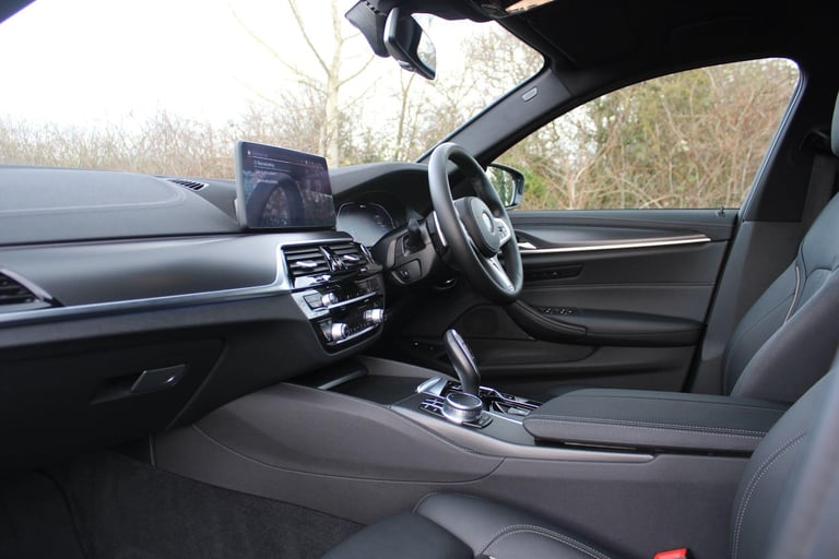 2021 BMW 5 Series 2.0 530e 12kWh M Sport Steptronic Euro 6 (s/s) 4dr SALOON Petrol/Electric Hybri...
