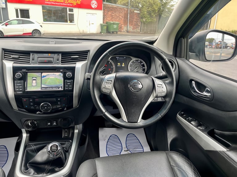 2018 Nissan Navara Double Cab Pick Up Trek-1 2.3dCi 190 4WD PICK UP Diesel Manual