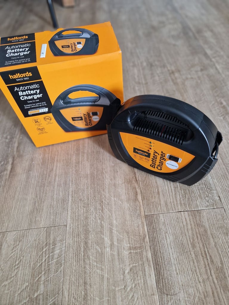 Car battery charger from halfords