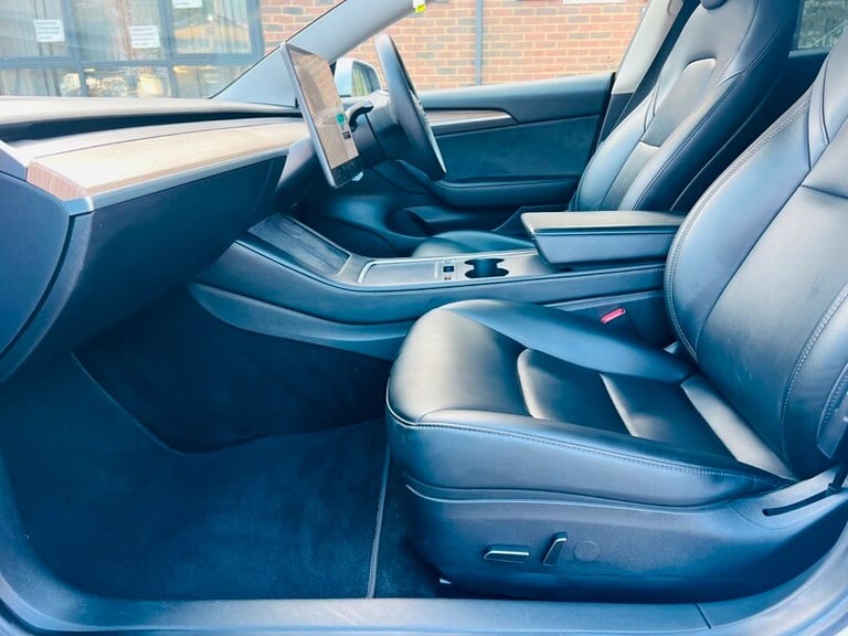 Tesla Model 3 (Dual Motor) Long Range Saloon 4dr Electric Auto 4WDE (346 ps)