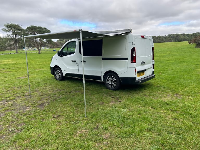 image for RENAULT TRAFFIC CAMPER/DAY VAN