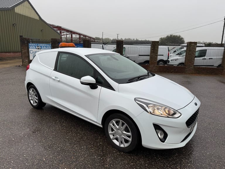 2019 Ford Fiesta 1.5 TDCi Van PARKING SENSORS FSH EURO 6 CAR DERIVED VAN Diesel Manual