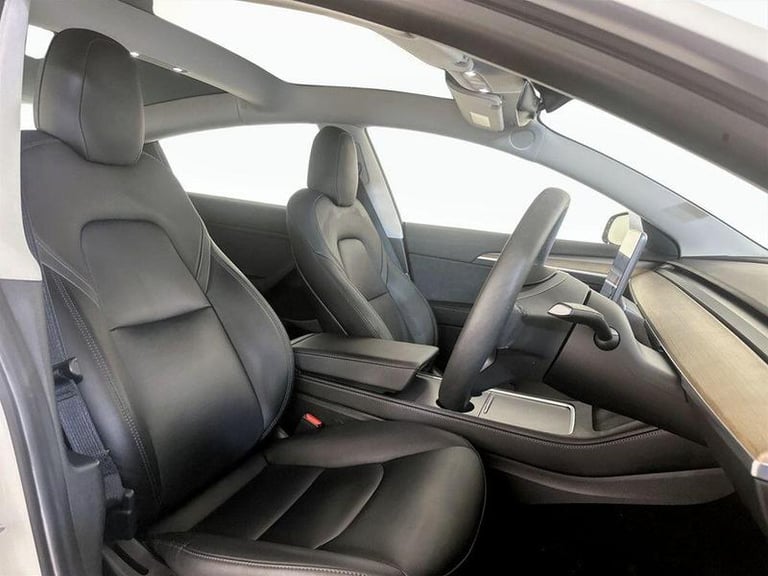 2021 Tesla Model 3 (Dual Motor) Long Range Auto 4WDE 4dr Automatic Saloon Electric Automatic